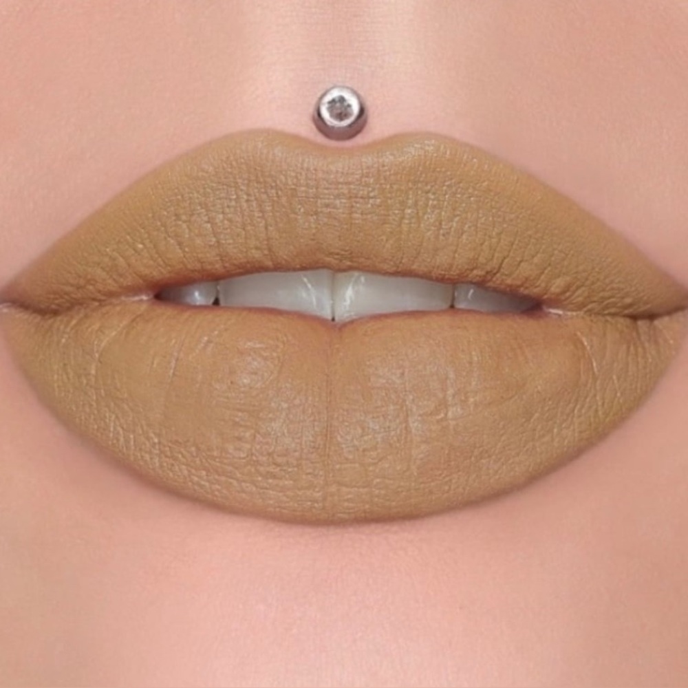 JEFFREE STAR COSMETICS Velvet Trap COLOR: UNPHAZED